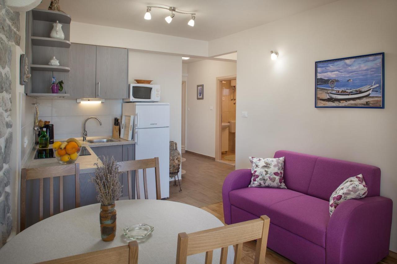 Apartman Vite Podgora Bagian luar foto